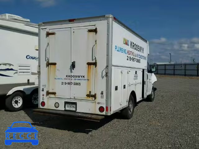 2005 CHEVROLET EXPRESS CU 1GBHG31U951110889 image 3