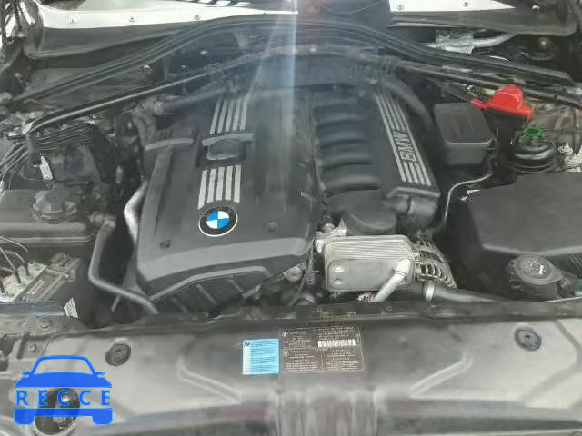 2009 BMW 528 WBANU53519C123653 Bild 6