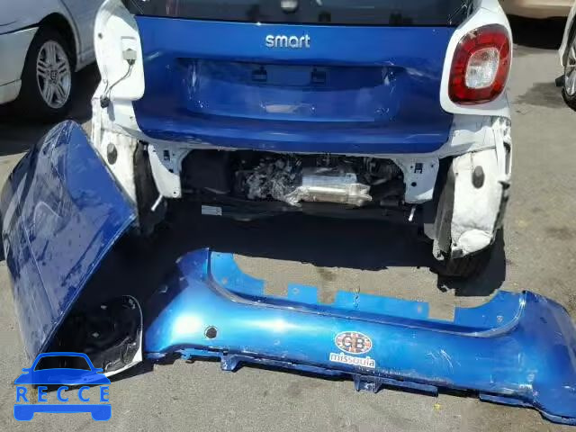 2016 SMART FORTWO WMEFJ5DAXGK055482 image 8