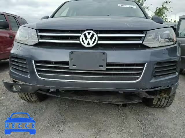 2013 VOLKSWAGEN TOUAREG TD WVGEP9BP7DD000829 image 8