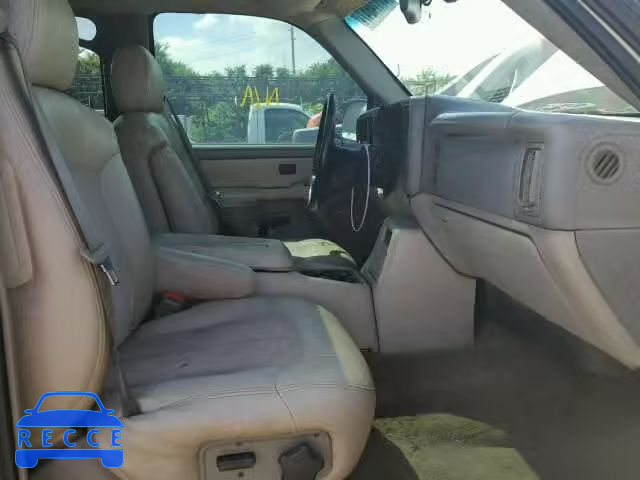 2001 CHEVROLET SUBURBAN 3GNFK16T01G230587 image 4