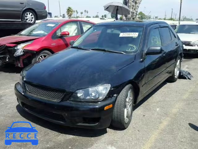 2002 LEXUS IS JTHBD192720056462 image 1