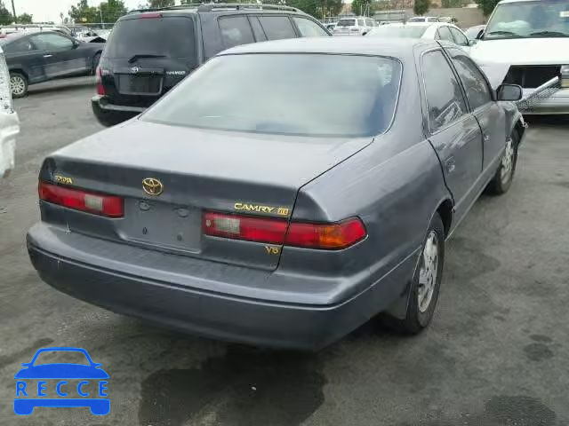 1998 TOYOTA CAMRY 4T1BF28K1WU924940 image 3