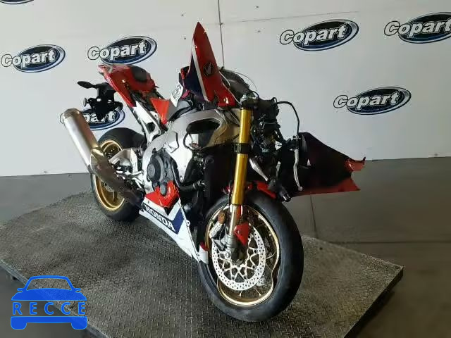 2017 HONDA CBR1000 JH2SC7772HK000049 image 0