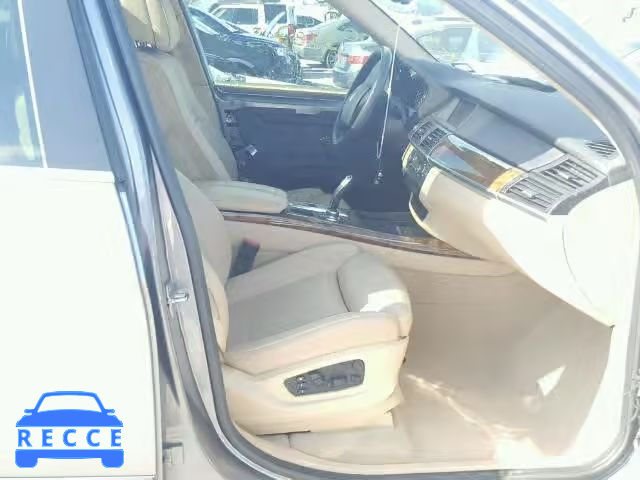 2011 BMW X5 XDRIVE5 5UXZV8C51BL418484 image 4