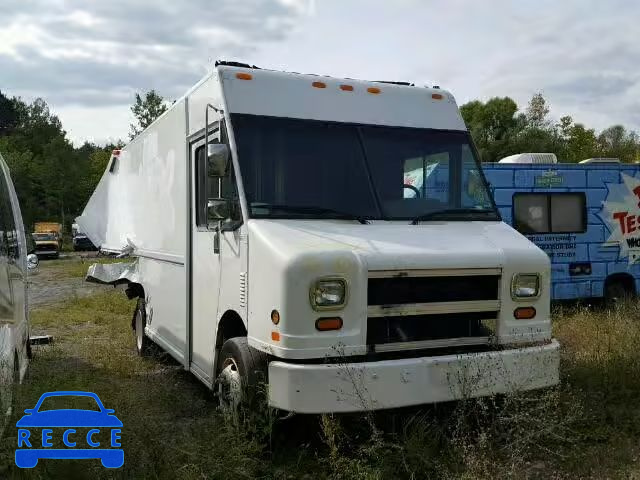 2000 FREIGHTLINER M LINE WAL 4UZA4FA45YCF81940 Bild 0