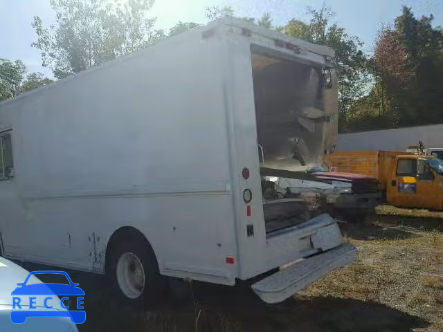 2000 FREIGHTLINER M LINE WAL 4UZA4FA45YCF81940 Bild 2