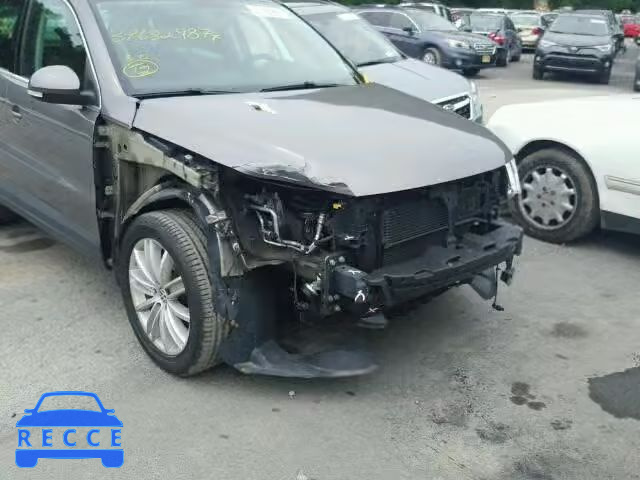 2011 VOLKSWAGEN TIGUAN WVGBV7AX4BW541370 зображення 8