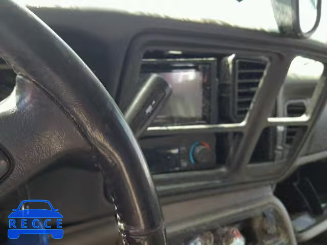 2004 CHEVROLET C2500 SUBU 3CNGC26U84G202685 image 8