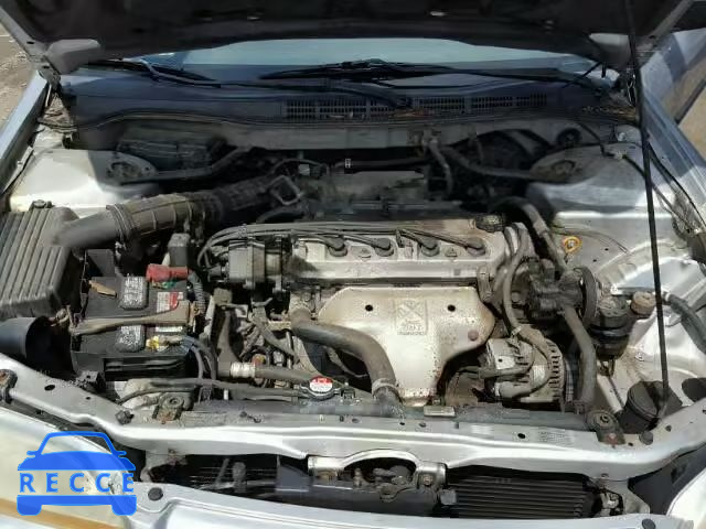 2001 HONDA ACCORD DX 1HGCF864X1A067335 image 6