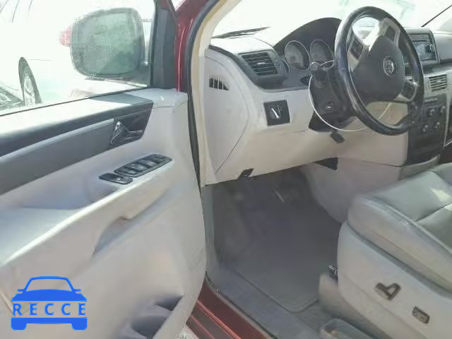 2011 VOLKSWAGEN ROUTAN 2V4RW3DG6BR634118 зображення 8