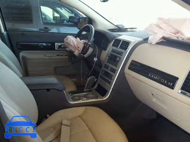 2010 LINCOLN MKX 2LMDJ6JC8ABJ33860 image 4