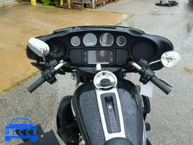 2017 HARLEY-DAVIDSON FLHTCUTG T 1HD1MAD11HB858299 image 4