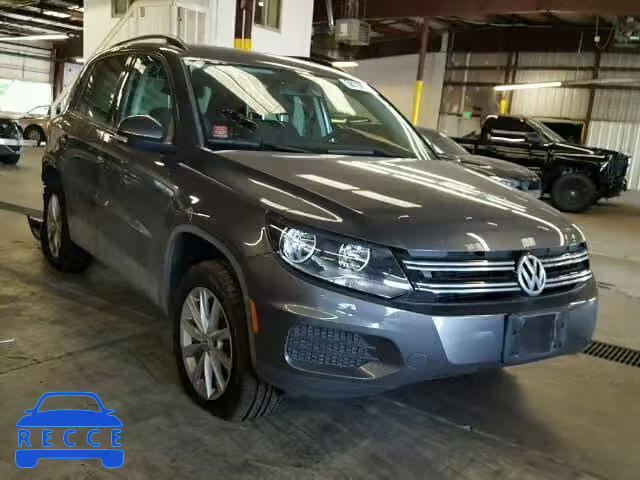 2015 VOLKSWAGEN TIGUAN WVGBV7AXXFW608673 image 0