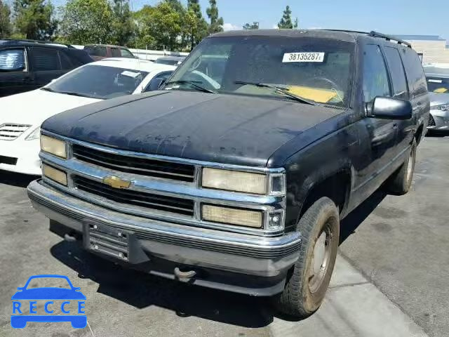 1996 CHEVROLET SUBURBAN 1GNFK16RXTJ392491 image 1