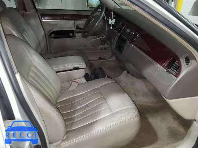 2005 LINCOLN TOWN CAR 1LNHM81W55Y649967 image 4