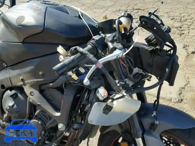 2013 YAMAHA YZFR6 JYARJ16E0DA029653 Bild 8