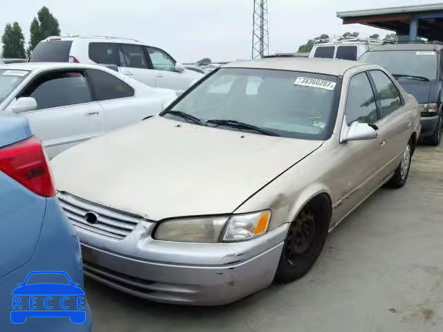 1998 TOYOTA CAMRY JT2BG22K9W0221161 image 1