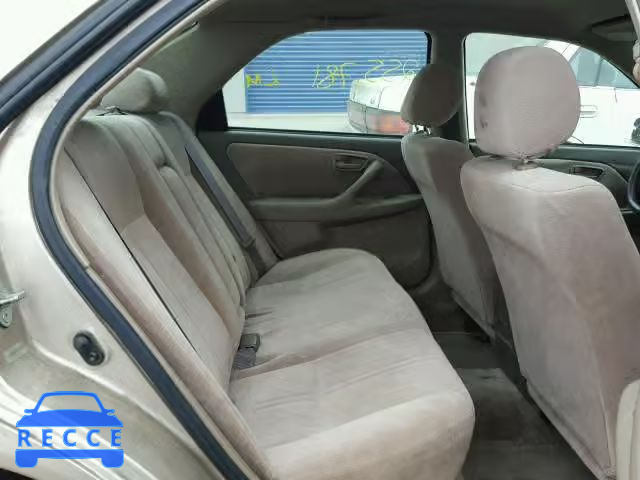 1998 TOYOTA CAMRY JT2BG22K9W0221161 image 5