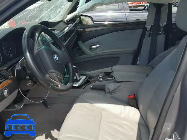 2009 BMW 528 WBANU535X9C117883 image 4