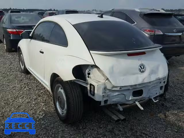 2015 VOLKSWAGEN BEETLE 3VWF17AT6FM655436 зображення 2