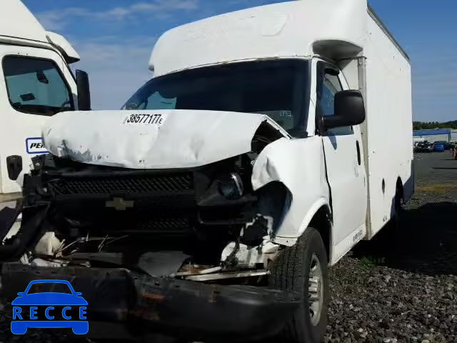 2005 CHEVROLET EXPRESS CU 1GBHG31U451112615 image 1