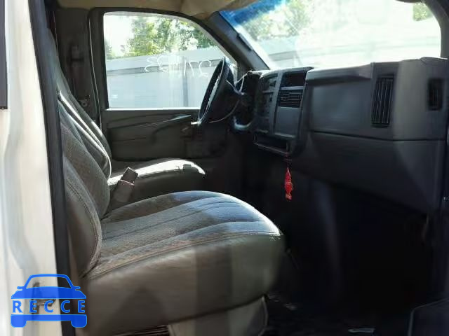 2005 CHEVROLET EXPRESS CU 1GBHG31U451112615 зображення 4