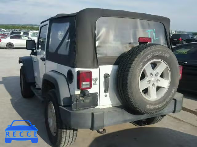 2009 JEEP WRANGLER 1J4FA241X9L701964 image 2