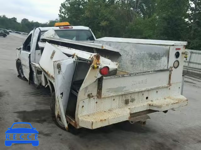 2004 GMC SIERRA 1GTHK24U74E282135 image 2