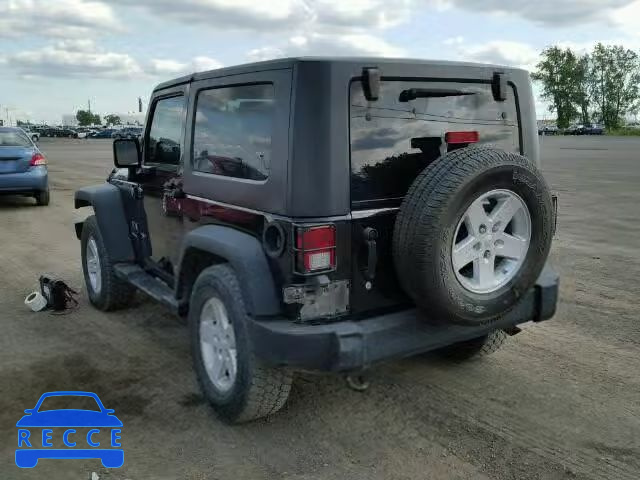 2009 JEEP WRANGLER 1J4FA24189L720674 image 2