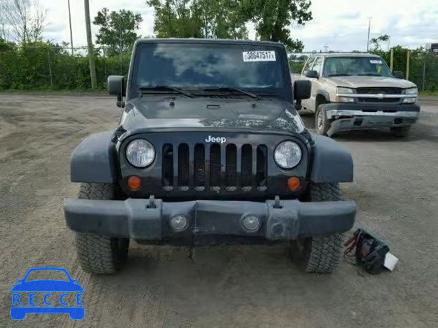 2009 JEEP WRANGLER 1J4FA24189L720674 image 8