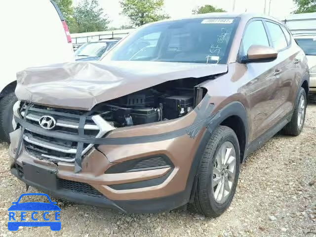 2017 HYUNDAI TUCSON SE KM8J23A42HU301029 image 1