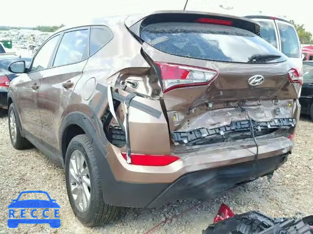 2017 HYUNDAI TUCSON SE KM8J23A42HU301029 image 2