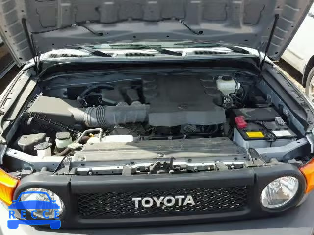 2013 TOYOTA FJ CRUISER JTEBU4BF5DK164470 image 6