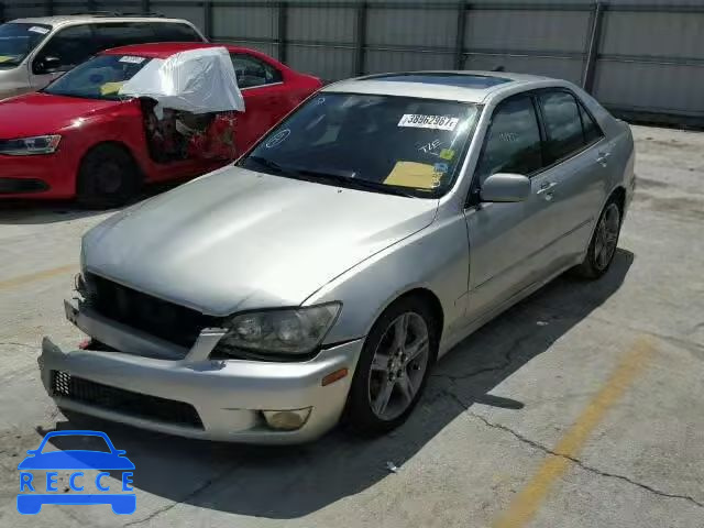 2002 LEXUS IS JTHBD192720044358 image 1