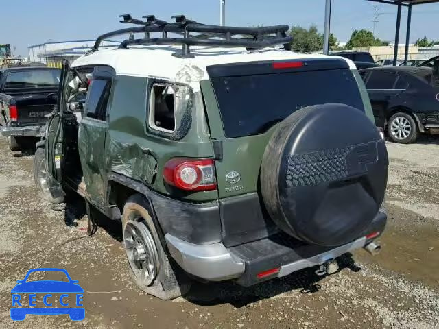 2013 TOYOTA FJ CRUISER JTEBU4BF6DK166437 image 2
