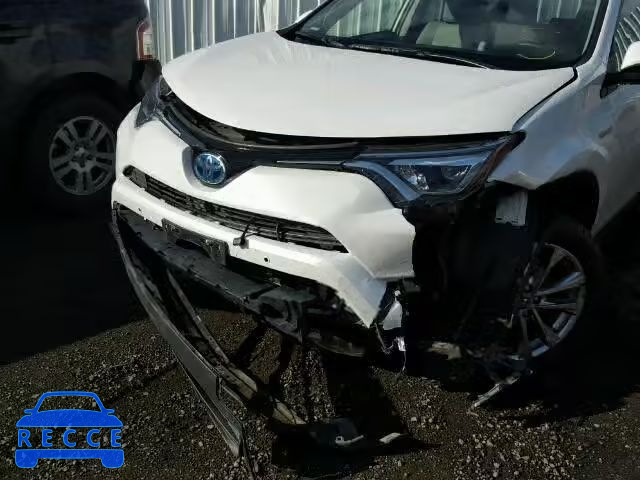 2016 TOYOTA RAV4 HV JTMDJREV7GD046497 Bild 8