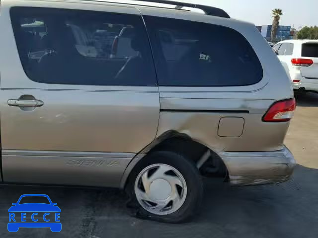 2001 TOYOTA SIENNA 4T3ZF13C41U322137 image 8