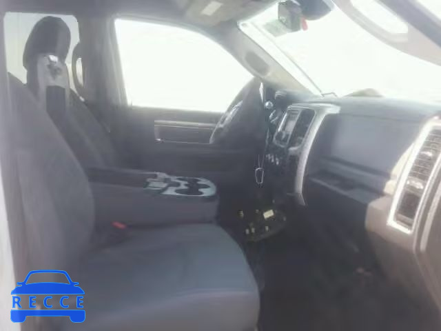 2016 RAM 2500 3C6TR5DT8GG138855 image 4