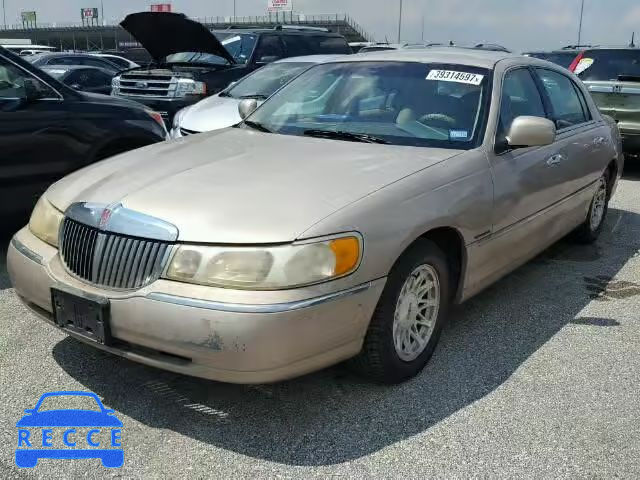 1998 LINCOLN TOWN CAR 1LNFM82W6WY697498 image 1