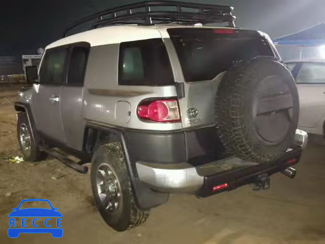 2011 TOYOTA FJ CRUISER JTEBU4BF3BK099566 image 2