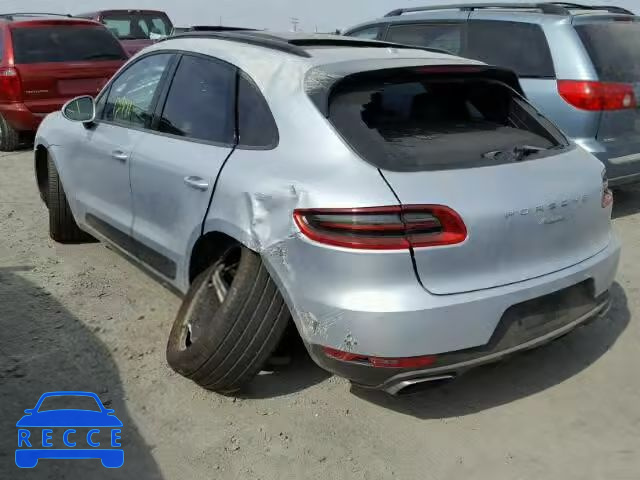 2017 PORSCHE MACAN WP1AA2A5XHLB06813 image 2