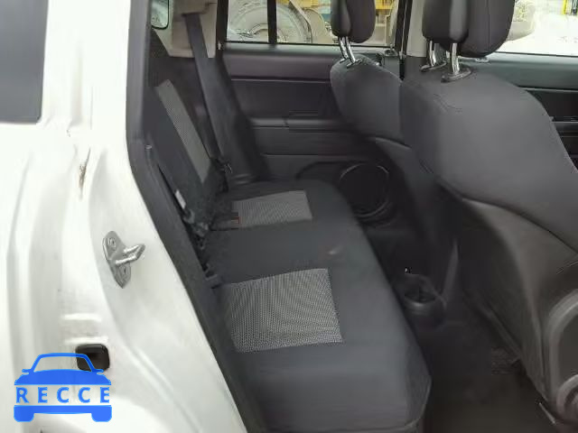 2010 JEEP COMPASS 1J4NF4FB1AD502363 image 5