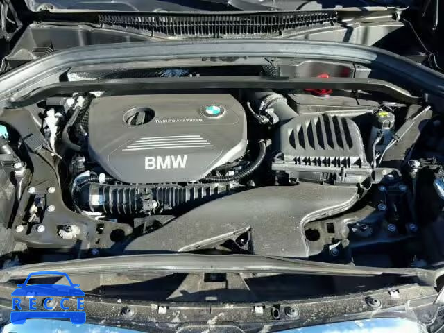 2017 BMW X1 WBXHT3C38H5F69636 Bild 6