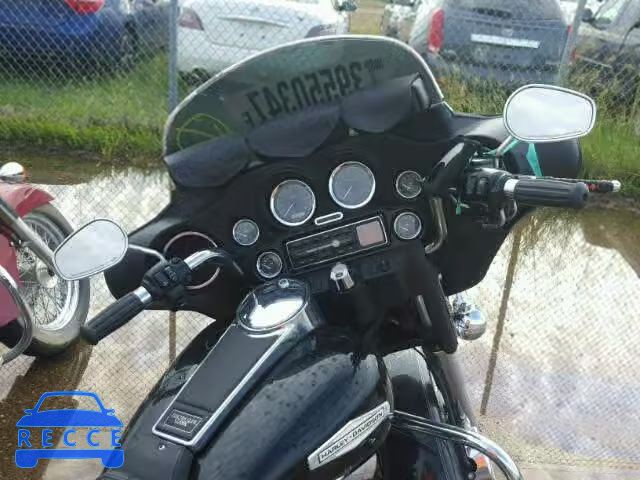 2004 HARLEY-DAVIDSON FLHTCI 1HD1FFW154Y612481 Bild 6