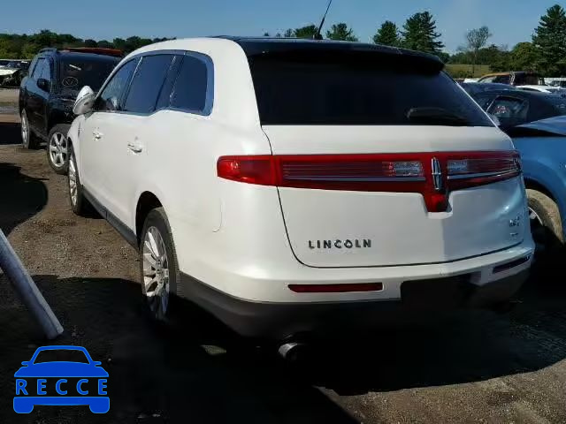 2012 LINCOLN MKT 2LMHJ5AT2CBL52330 image 2