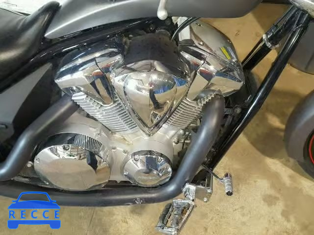 2010 HONDA VT1300 JH2SC6152AK000611 Bild 6