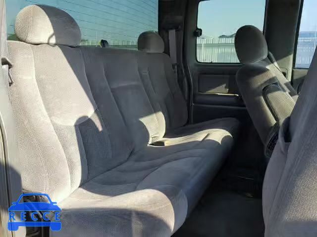 2003 GMC SIERRA 1GTHK29U93E227628 image 5