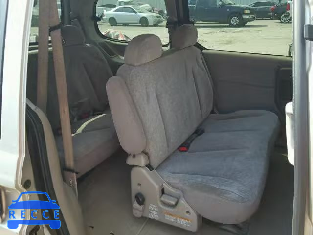 2000 NISSAN QUEST 4N2XN11T7YD833519 image 5