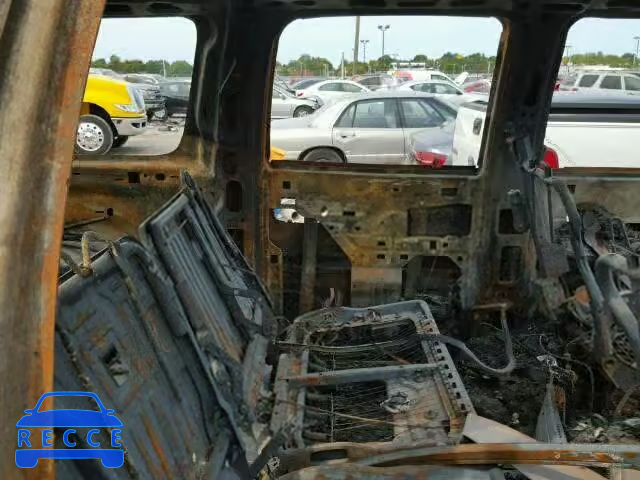 2001 CHEVROLET SUBURBAN 3GNFK16T61G237642 image 5